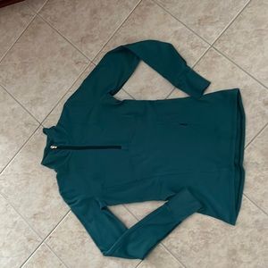 Lululemon athletic size 6 jade green top.